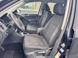 Used 2017 Volkswagen Tiguan Limited image 3
