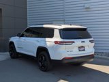 Used 2022 Jeep Grand Cherokee L Laredo image 3