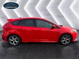 Used 2017 Ford Focus ST image 4