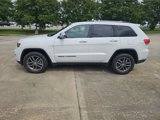 Used 2018 Jeep Grand Cherokee Limited w/ Luxury Group II image 4