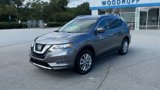 Used 2017 Nissan Rogue SV image 4