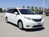 Used 2015 Toyota Sienna XLE image 2