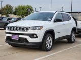 New 2025 Jeep Compass Latitude image 2