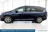 Used 2017 Chrysler Pacifica Touring-L w/ Tire & Wheel Group image 2