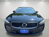 Used 2019 Volvo S60 T6 R-Design image 2
