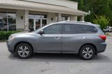 Used 2019 Nissan Pathfinder S image 2