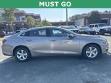 Used 2024 Chevrolet Malibu LT image 2