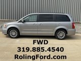 Used 2015 Chrysler Town & Country Touring-L w/ Driver Convenience Group image 2