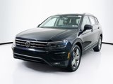 Used 2018 Volkswagen Tiguan SEL Premium image 3