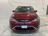 Used 2017 Chrysler Pacifica Touring-L image 3