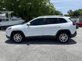Used 2014 Jeep Cherokee Latitude image 2