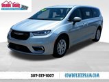 Used 2023 Chrysler Pacifica Touring-L image 1
