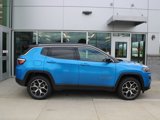 New 2025 Jeep Compass Limited image 3