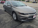 Used 2017 Chevrolet Malibu LT image 3