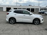 Certified 2022 Buick Encore GX Select w/ Sport Touring Package image 2