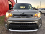 Used 2018 Kia Soul + image 2