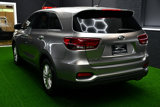 Used 2019 Kia Sorento LX image 3
