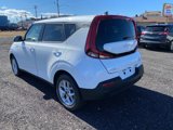 Used 2022 Kia Soul LX w/ Technology Package image 3