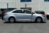 Used 2022 Toyota Corolla LE image 3