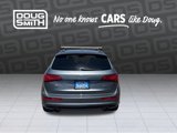Used 2017 Audi Q5 2.0T Premium Plus w/ Technology Package image 4