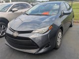 Used 2018 Toyota Corolla LE image 3