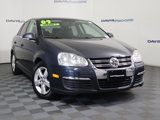 Used 2009 Volkswagen Jetta SE image 2