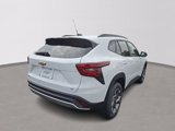 New 2025 Chevrolet Trax LT image 4
