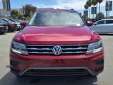 Used 2020 Volkswagen Tiguan SE w/ Panoramic Sunroof Package image 4