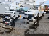 Used 2017 Ford F550 2WD Regular Cab Super Duty image 3