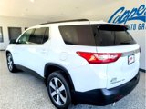 Used 2021 Chevrolet Traverse LT w/ LT Premium Package image 4