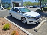 Used 2020 Volkswagen Passat 2.0T SE image 2