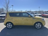 Used 2015 Kia Soul + image 3