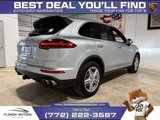 Used 2017 Porsche Cayenne S image 4