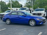 New 2025 Hyundai Elantra SE image 2