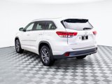 Used 2018 Toyota Highlander SE image 5