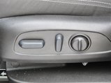 Used 2023 GMC Terrain SLE w/ Driver Convenience Package image 4