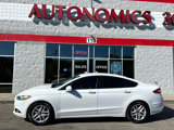Used 2016 Ford Fusion SE w/ Equipment Group 202A image 3