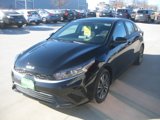 Used 2023 Kia Forte LXS image 4