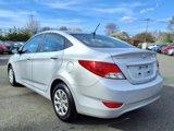 Used 2013 Hyundai Accent GLS image 3