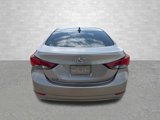 Used 2015 Hyundai Elantra SE image 3