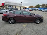 Used 2019 Kia Optima LX image 4