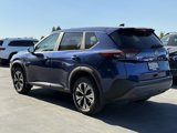 Used 2023 Nissan Rogue SV image 2