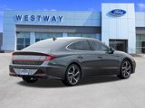 Used 2023 Hyundai Sonata SEL Plus image 4