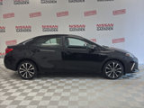 Used 2017 Toyota Corolla SE image 2