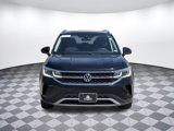 Used 2022 Volkswagen Taos SEL w/ Panoramic Sunroof Package image 2