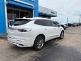 Used 2023 Buick Enclave Avenir image 5