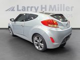 Used 2013 Hyundai Veloster w/ Tech Pkg image 3