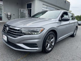 Used 2021 Volkswagen Jetta R-Line w/ R-Line Cold Weather Package image 3