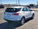 Used 2018 Chevrolet Equinox LS image 3