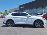 Used 2018 Alfa Romeo Stelvio Ti image 2